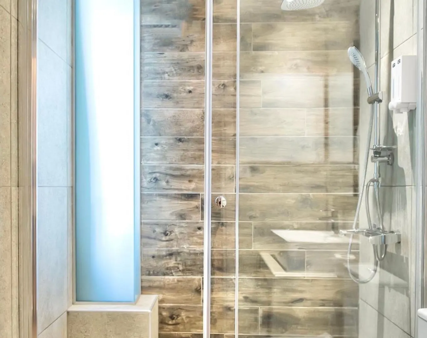 Apartment Aura Studio V10 By Halu! Thessaloniki